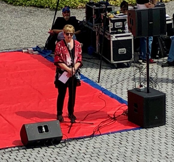Disappointing, Predictable Cherry Blossom Statements from RIOC & Common Council RIOC President/CEO greets the Cherry Blossom Festival crowd in FDR Four Freedoms Park